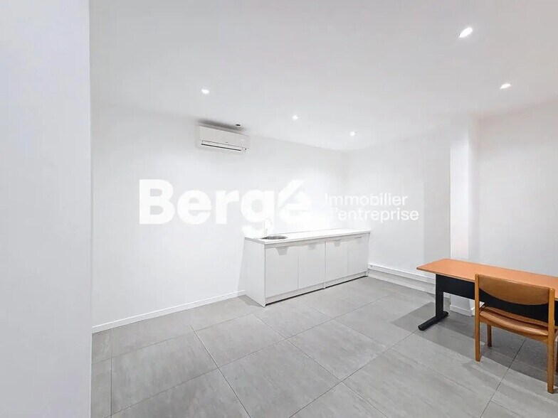 Bureau dans Le Cannet à vendre - Photo de l’immeuble – Image 3 sur 15