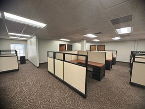 721 E Madison St, Villa Park, IL à louer Photo intérieure– Image 2 sur 5