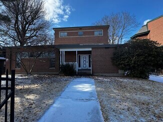 Plus de détails pour 11 Charter Oak Pl, Hartford, CT - Logement à vendre