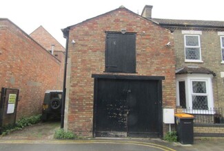 Plus de détails pour 87 High St, Bedford - Industriel/Logistique à louer