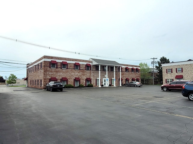 315 Alberta Dr, Buffalo, NY à louer Photo de l’immeuble– Image 1 sur 1