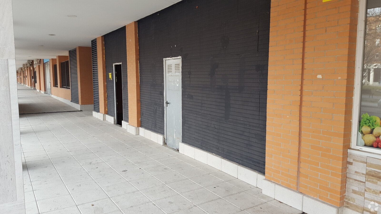 Calle Alcalde Pedro González, 3, Leganés, MAD 28914 - Lot Puerta 01 -  - Photo intérieure - Image 2 of 2