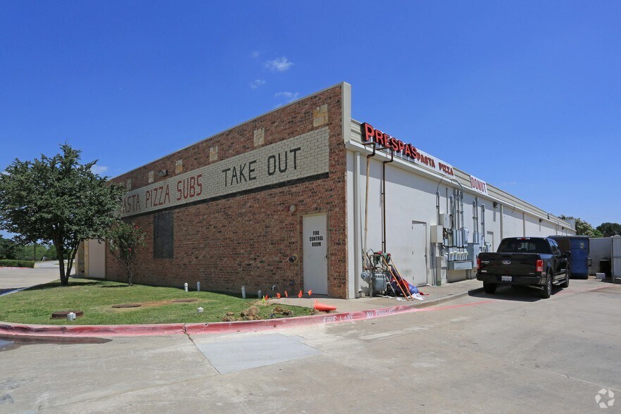 4720 Sublett Rd, Arlington, TX à louer - Photo de l’immeuble – Image 2 sur 2