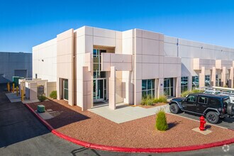 2455 W Cheyenne Ave, North Las Vegas, NV - Vue aérienne  vue de carte - Image1