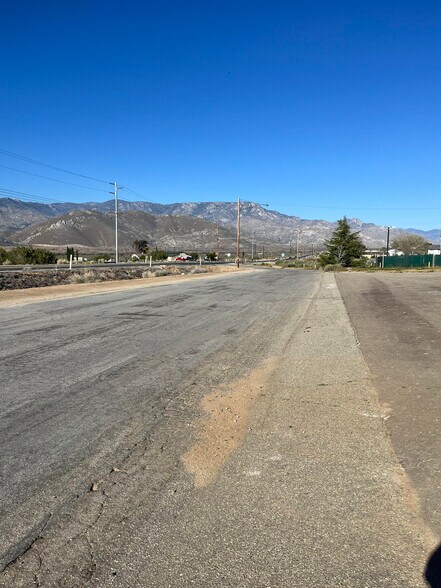 14700 Highway 178, Lake Isabella, CA à vendre - Photo de l’immeuble – Image 3 sur 4
