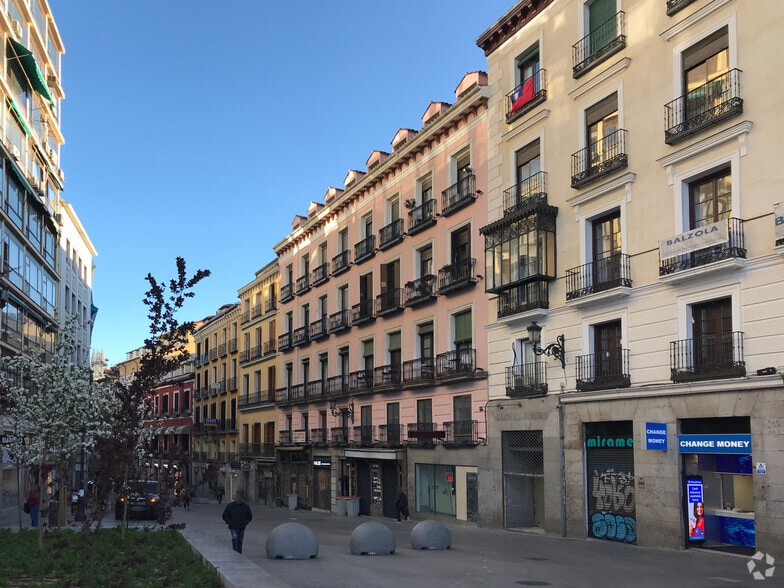 Calle De Carretas, 31, Madrid, Madrid à louer - Photo de l’immeuble – Image 2 sur 2