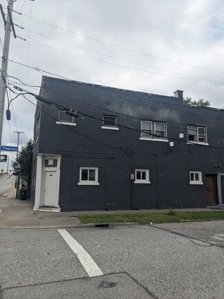Plus de détails pour 576 E 152nd St, Cleveland, OH - Logement à vendre