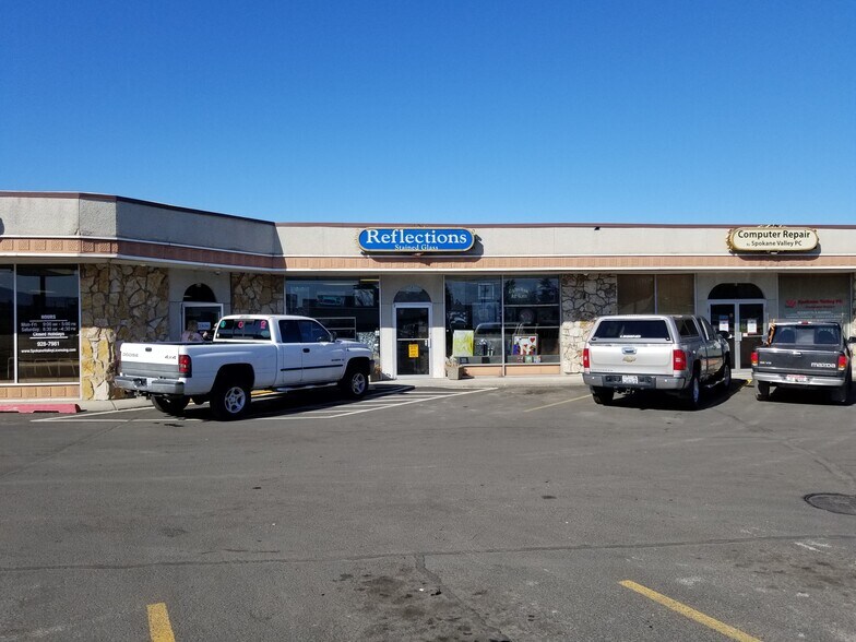9405 E Sprague Ave, Spokane Valley, WA à louer - Photo de l’immeuble – Image 2 sur 4