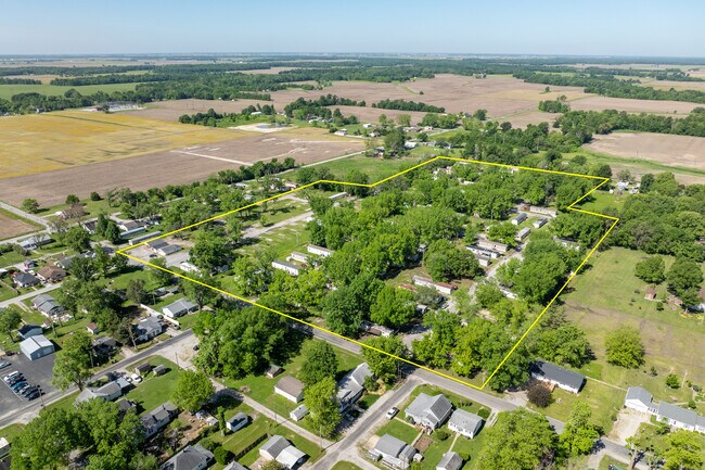 Plus de détails pour 1350 S Brookside St, Centralia, IL - Spécialisé à vendre