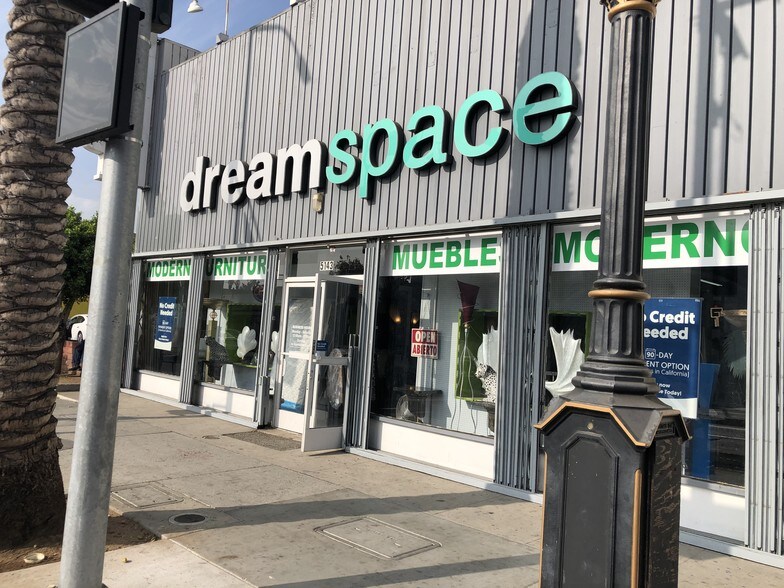 5143 Whittier Blvd, Los Angeles, CA à louer - Photo de l’immeuble – Image 1 sur 17