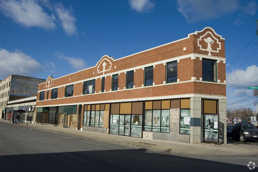 2916-2926 E 79th St, Chicago, IL à vendre - Photo de l’immeuble – Image 2 sur 6