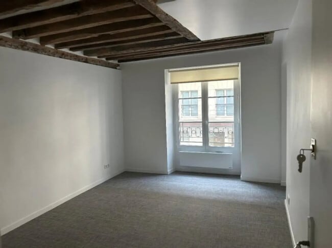 Plus de détails pour 26 Rue De Caumartin, Paris - Bureau à louer