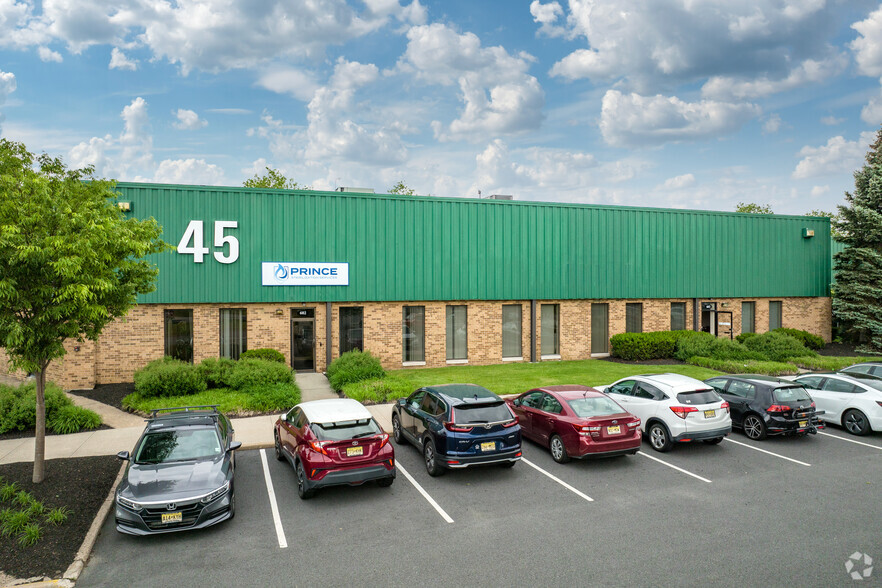 45 Us Highway 46, Pine Brook, NJ à louer - Photo de l’immeuble – Image 3 sur 7