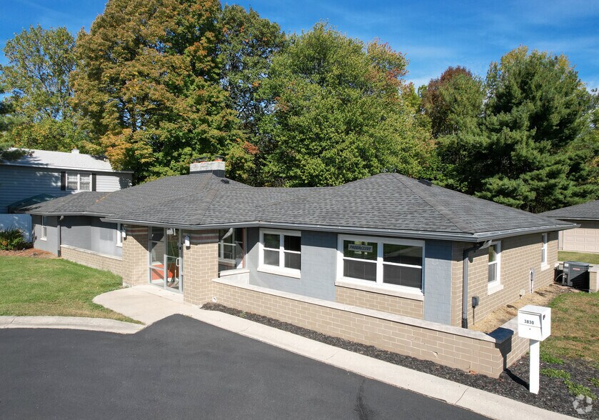 3830 W 96th St, Indianapolis, IN à vendre - Photo de l’immeuble – Image 2 sur 21