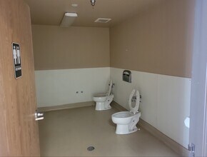 3815 Mission Ave, Oceanside, CA à louer Photo intérieure– Image 1 sur 11