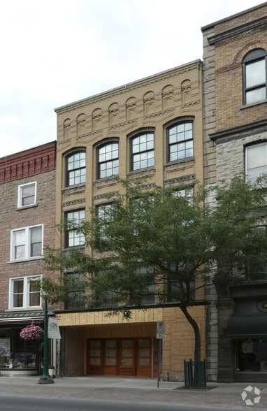 58-60 King St W, Brockville, ON à vendre - Photo principale – Image 1 sur 3