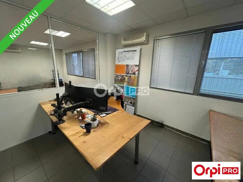Bureau dans Saint-Marcel-lès-Valence à louer - Photo de l’immeuble – Image 2 sur 3