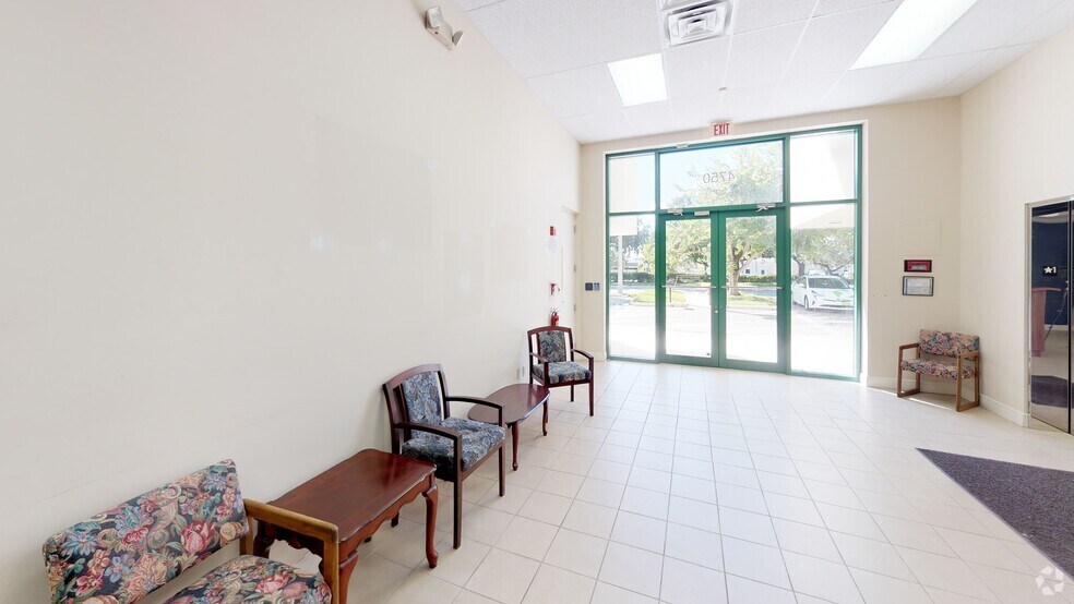 4750 E Park Dr, Palm Beach Gardens, FL à louer - Numérisation 3D Matterport – Image 3 sur 10
