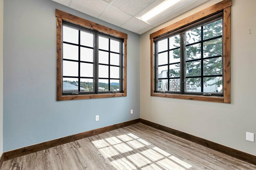 3045 Whitman Dr, Evergreen, CO à louer - Photo intérieure – Image 2 sur 7