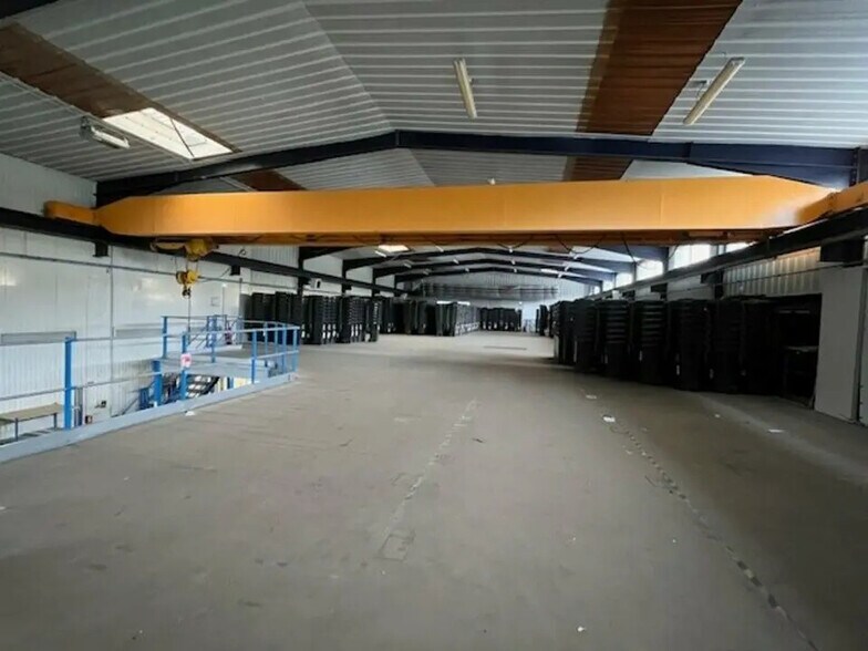 Local d’activités dans Crach à louer - Photo intérieure – Image 2 sur 3