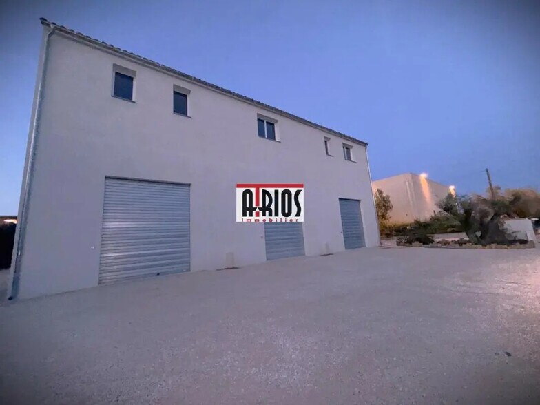 Industriel/Logistique dans Solliès-Pont à louer - Photo de l’immeuble – Image 2 sur 6