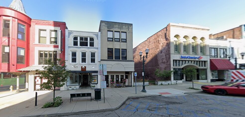 35 N Saginaw St, Pontiac, MI à vendre - Photo de l’immeuble – Image 2 sur 50