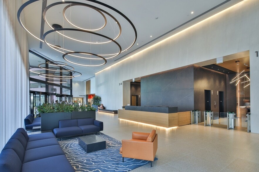 888 S Figueroa St, Los Angeles, CA à louer - Hall d’entrée – Image 2 sur 11