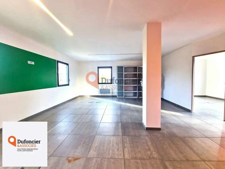 Bureau dans Poitiers à vendre - Photo intérieure – Image 2 sur 5