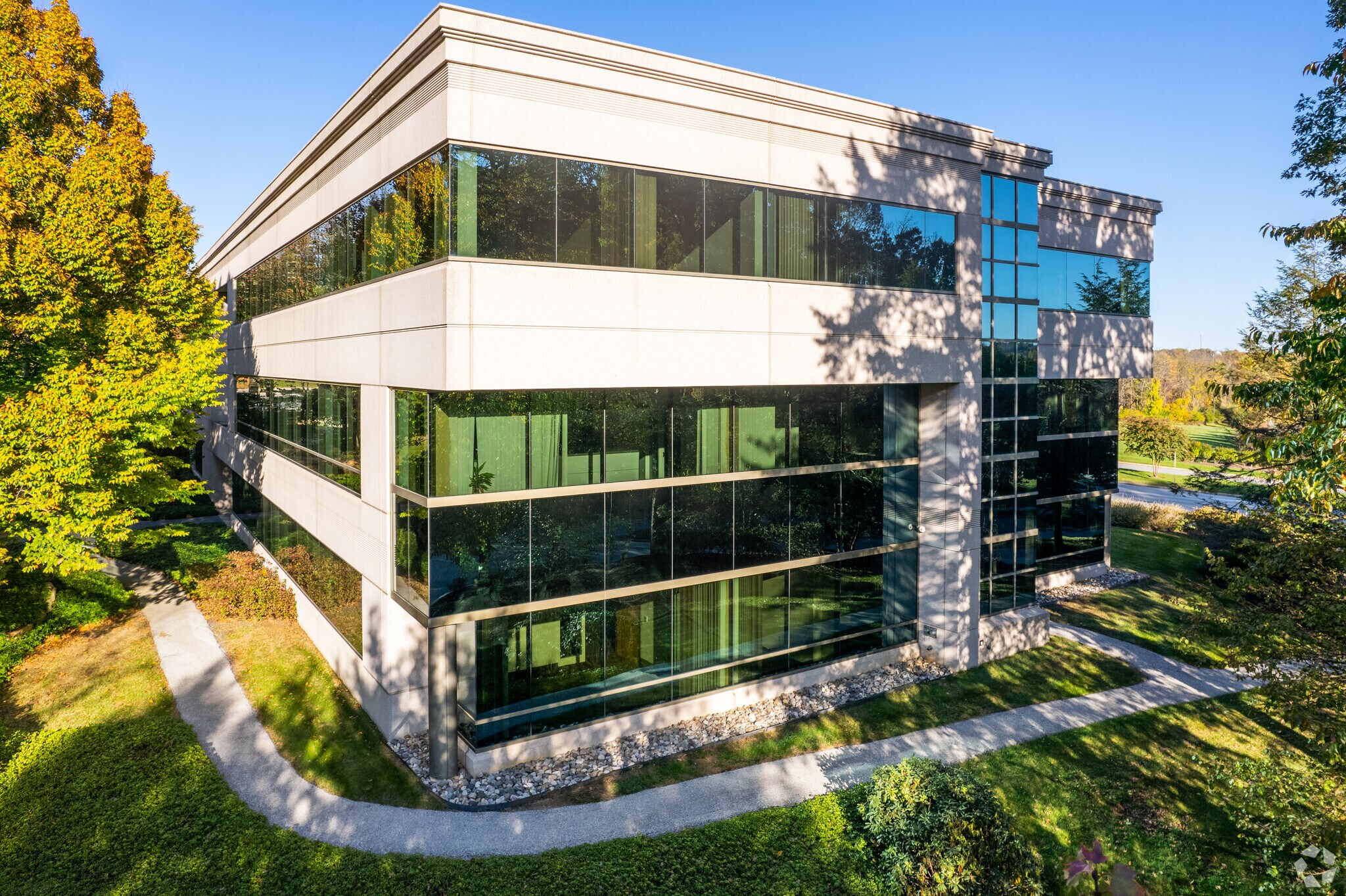 600 Eagleview Blvd, Exton, PA à louer Photo de l’immeuble– Image 1 sur 13