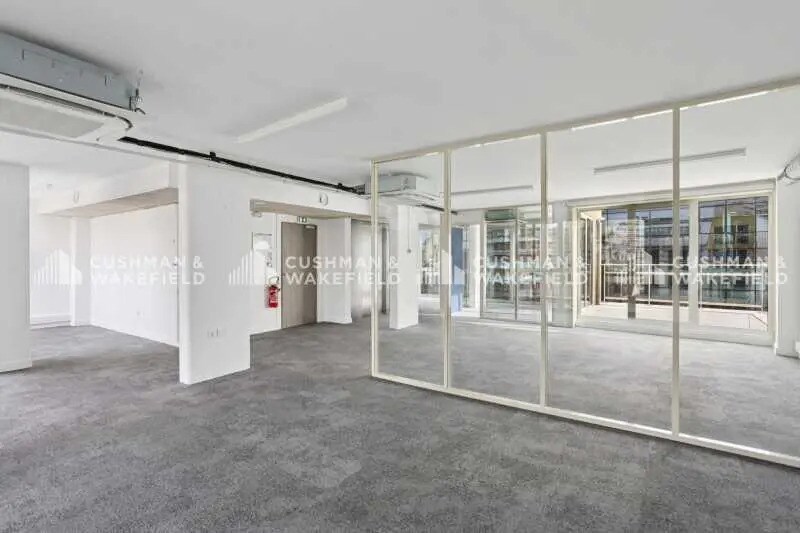 77 Rue Jean Bleuzen, Vanves à vendre - Photo de l’immeuble – Image 3 sur 36