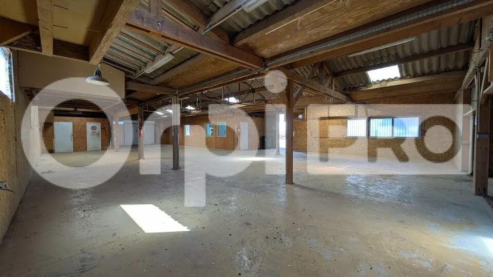 Local d’activités dans La Baule-Escoublac à louer - Photo intérieure – Image 2 sur 3