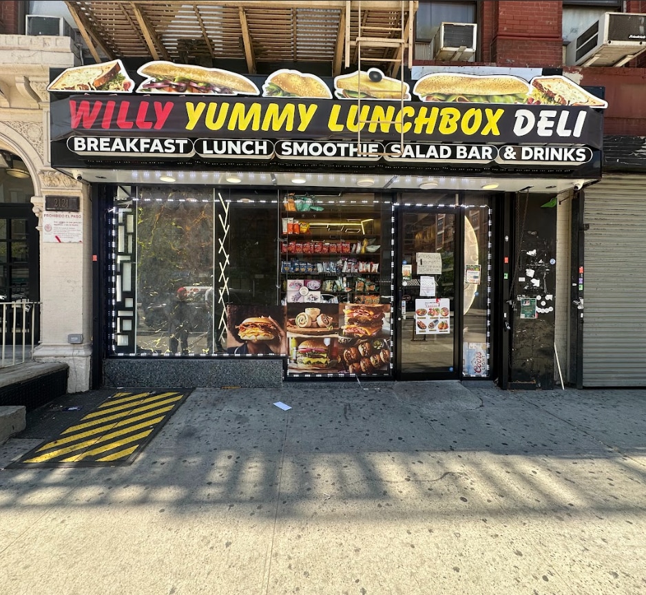 2121 Frederick Douglass Blvd, New York, NY à louer Photo principale– Image 1 sur 7