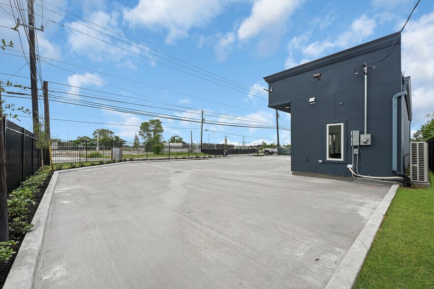 10751 Almeda Genoa rd, Houston, TX à vendre - Photo de l’immeuble – Image 3 sur 27