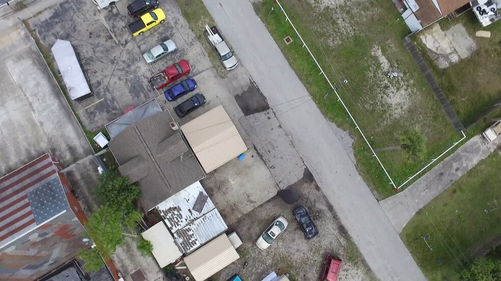 2005 Aurora Rd, Melbourne, FL à vendre - Vidéo sur l’annonce professionnelle – Image 2 sur 11