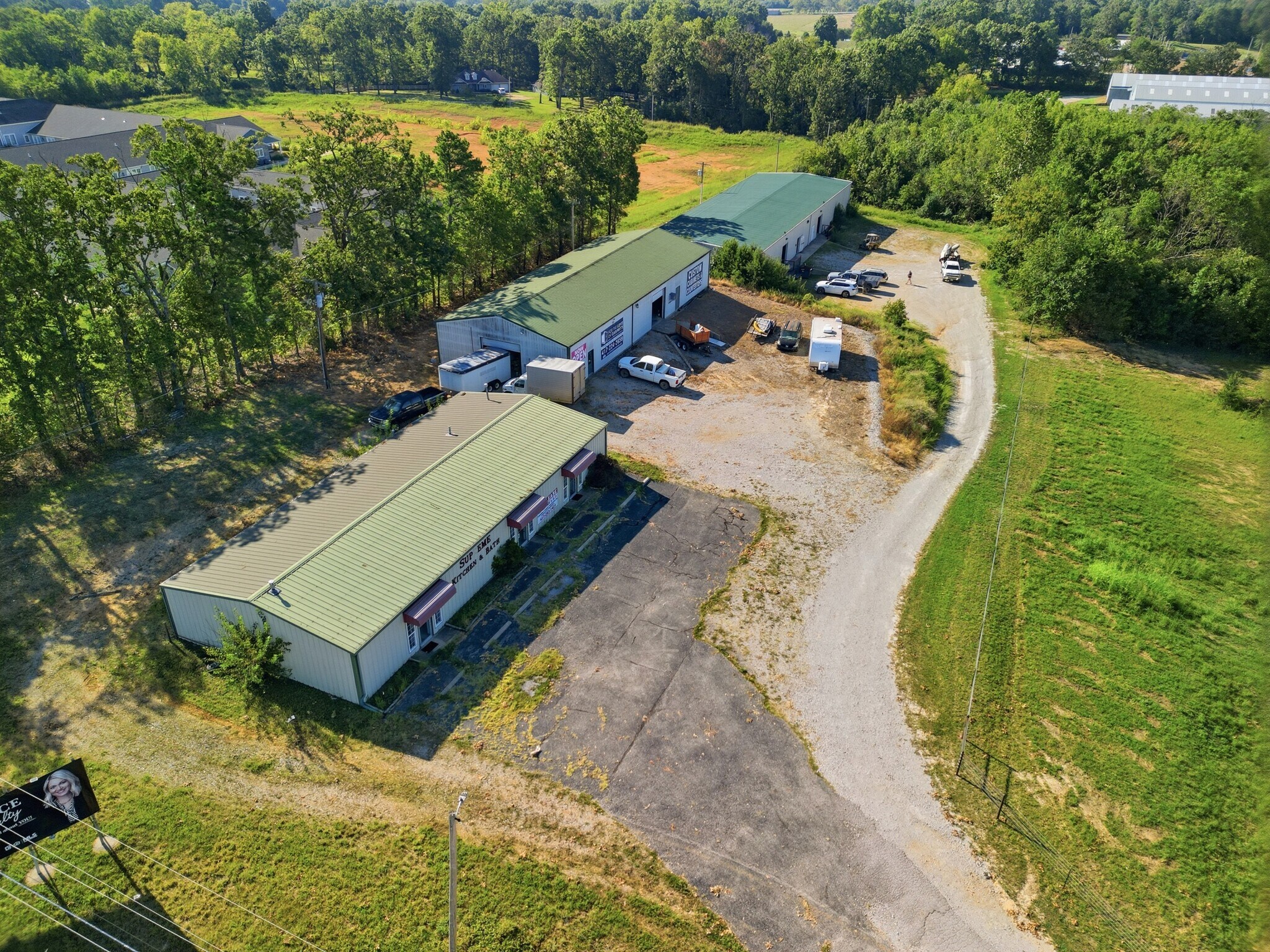 1400 S Valley Rd, West Plains, MO à vendre Photo principale– Image 1 sur 48
