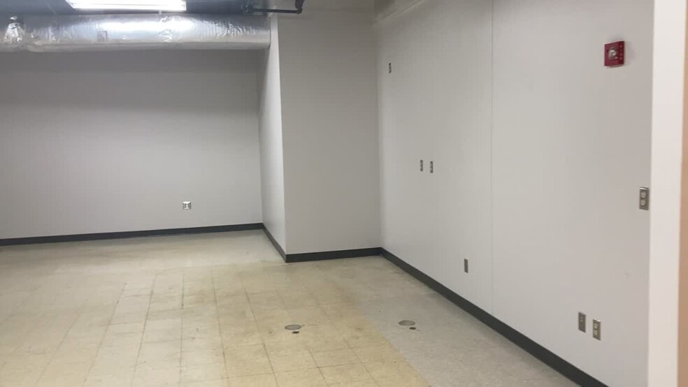 12602 Global Dr, Fort Wayne, IN à louer - Vidéo sur l’annonce professionnelle – Image 2 sur 5