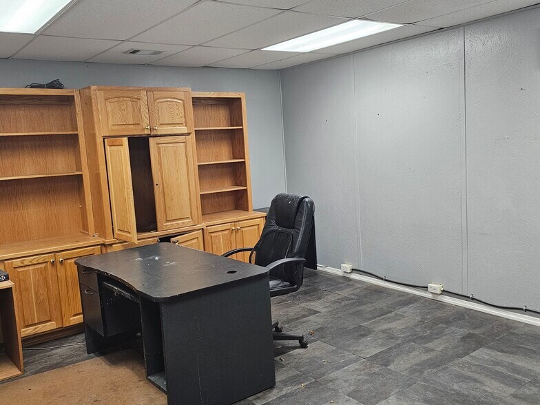 27 S Commerce St, Liberty, SC à vendre - Photo de l’immeuble – Image 3 sur 4