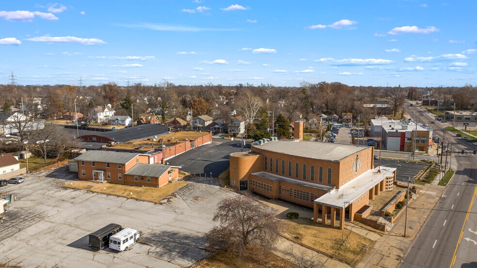 6815 Page Ave, Saint Louis, MO à vendre - Photo de l’immeuble – Image 2 sur 19