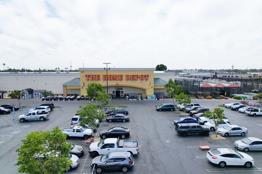 1800-1950 W Slauson Ave, Los Angeles, CA à louer - Photo de l’immeuble – Image 3 sur 9
