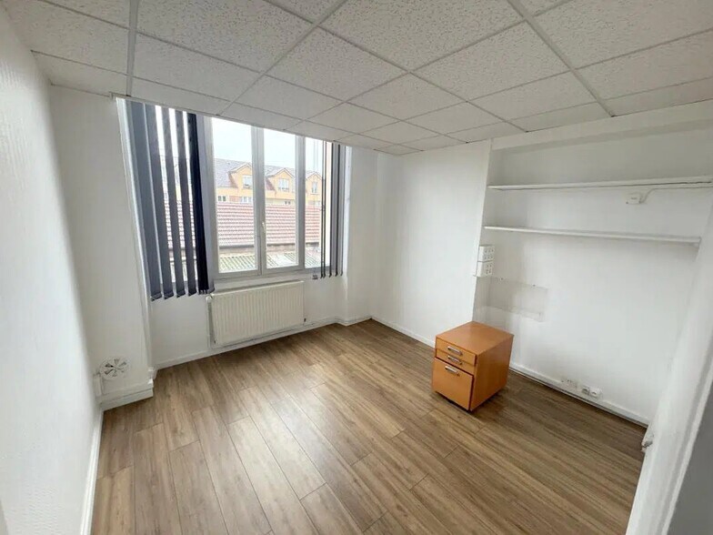 49 Rue Lamartine, Versailles à louer - Photo de l’immeuble – Image 2 sur 7