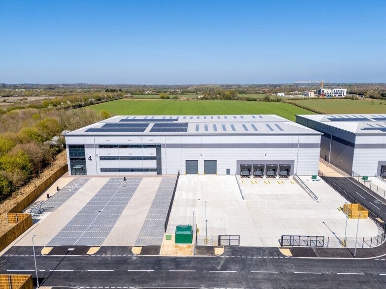 9-10 Empire Rd, Bicester à louer - Photo de l’immeuble – Image 1 sur 10