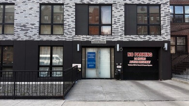 200 Linden Blvd, Brooklyn, NY à louer Photo intérieure– Image 1 sur 6