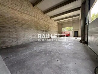 Plus de détails pour Industriel/Logistique à louer