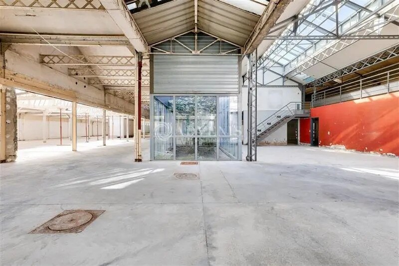 Local d’activités dans Malakoff à louer - Photo de l’immeuble – Image 2 sur 8
