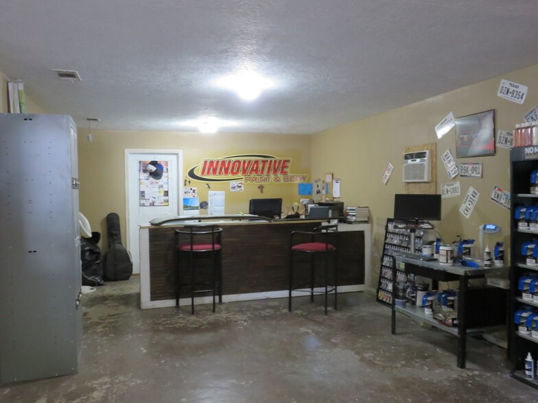 105 Hubert St, Cleveland, TX à louer - Photo principale – Image 2 sur 8