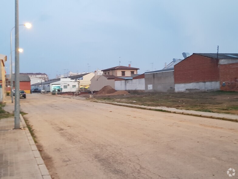 Calle Moreno Rosillo, 9, Quintanar de la Orden, Toledo à vendre - Photo de l’immeuble – Image 2 sur 2
