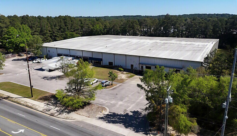 4208 Murchison Rd, Fayetteville, NC à louer - Photo de l’immeuble – Image 2 sur 12