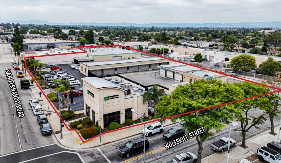 Premier Infill San Fernando Valley portefeuille de 5 biens à vendre sur LoopNet.fr - Photo de l’immeuble – Image 3 sur 7