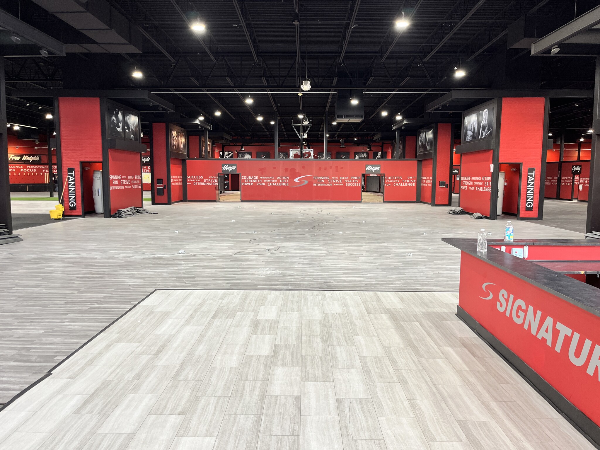 731-871 Erica Ln, Yorkville, IL à louer Photo de l’immeuble– Image 1 sur 14