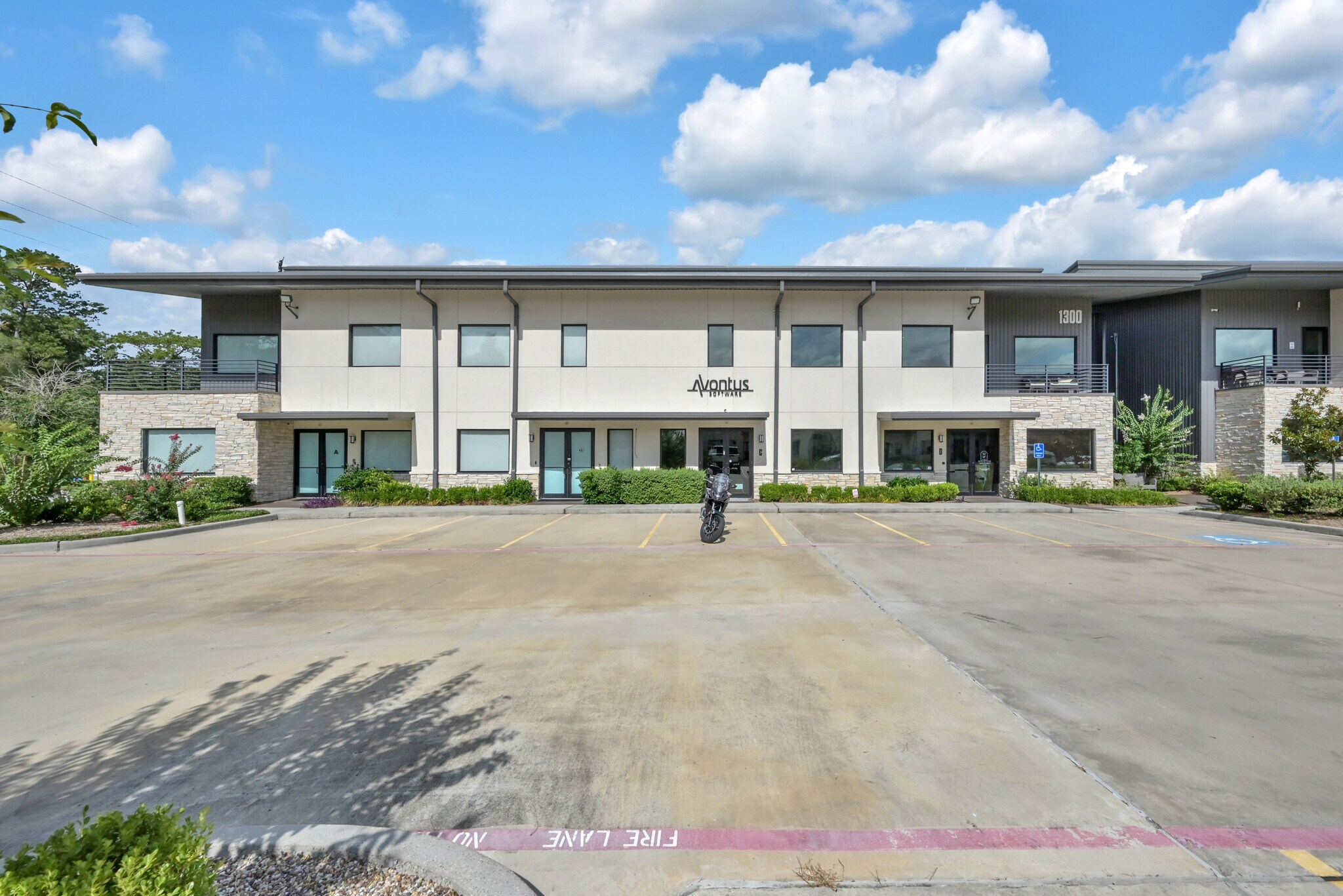 1300 Rayford Park Rd, Spring, TX à vendre Photo de l’immeuble– Image 1 sur 33